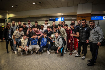 Εθνική Νέων: Επέστρεψε στην Ελλάδα μετά την πρόκριση στο Euro 2023