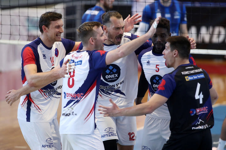 Κηφισιά – Φοίνικας 1-3: Διπλό για τους Συριανούς, σε τρίτο ματς θα κριθεί η 5η θέση στη Volley League ανδρών