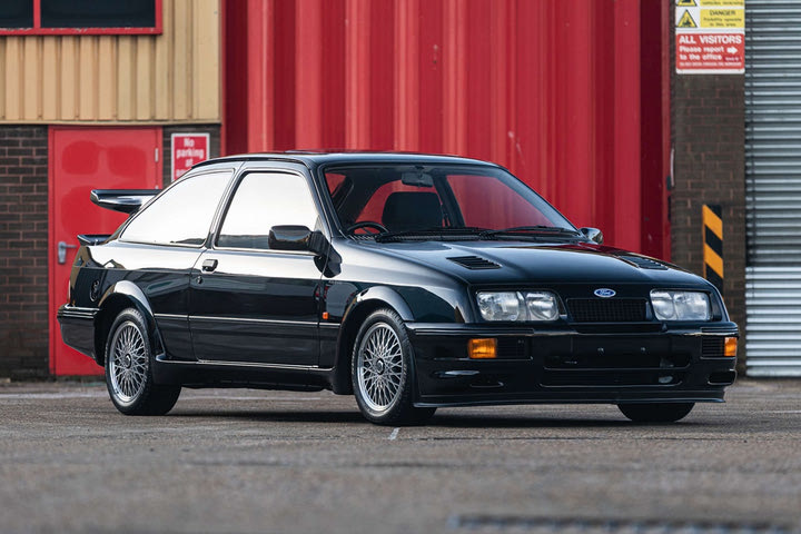 Αυτό το Ford Sierra Cosworth RS500 “έπιασε” τα 675.000 ευρώ σε δημοπρασία
