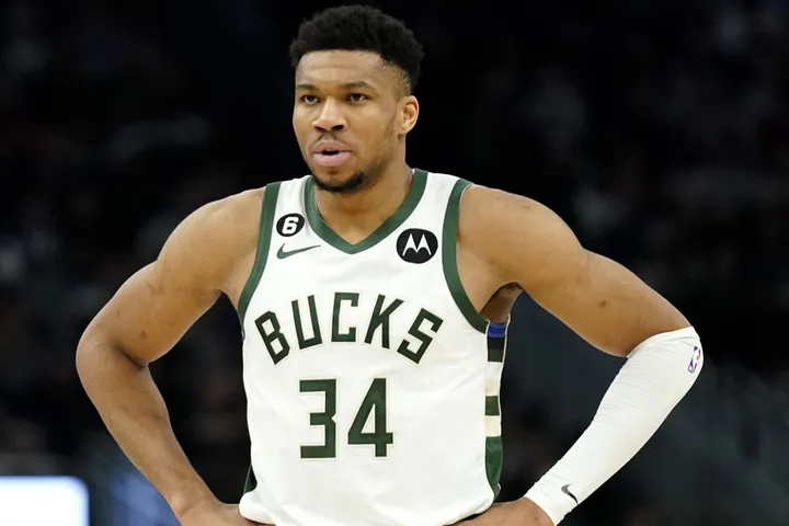 NBA: Πρεμιέρα με Σανς – Γουόριορς, Χριστούγεννα με Μπακς – Νικς και Σέλτικς – Λέικερς