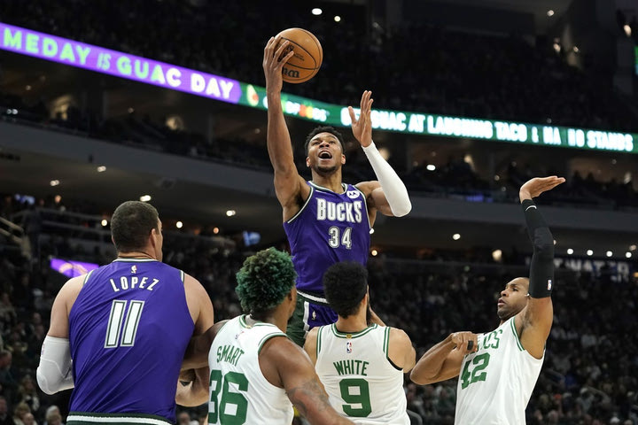 NBA, Γιάννης Αντετοκούνμπο: Τα highlights της 24αρας του στην βαριά ήττα των Μπακς από τους Σέλτικς