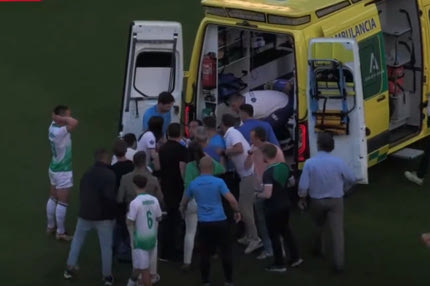 Παίκτης κατέρρευσε στον αγωνιστικό χώρο σε αγώνα στην Ισπανία και το ματς διεκόπη