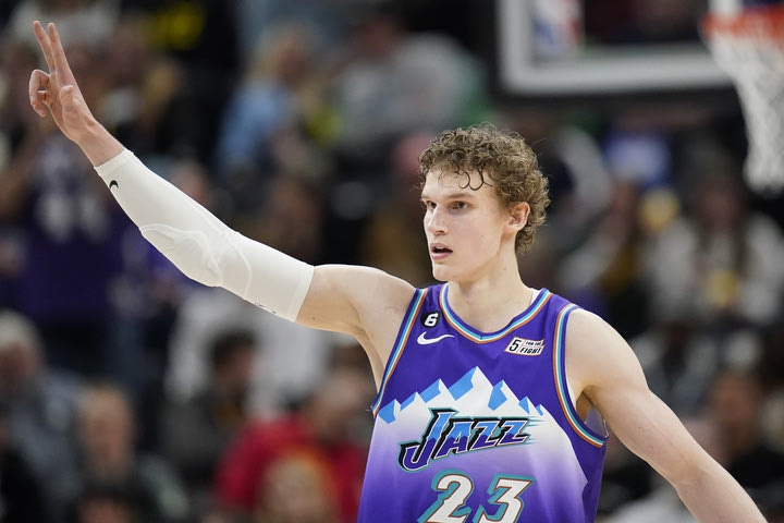 NBA: Οι Τζαζ υπέταξαν τους Νικς με 34άρα του Μάρκανεν