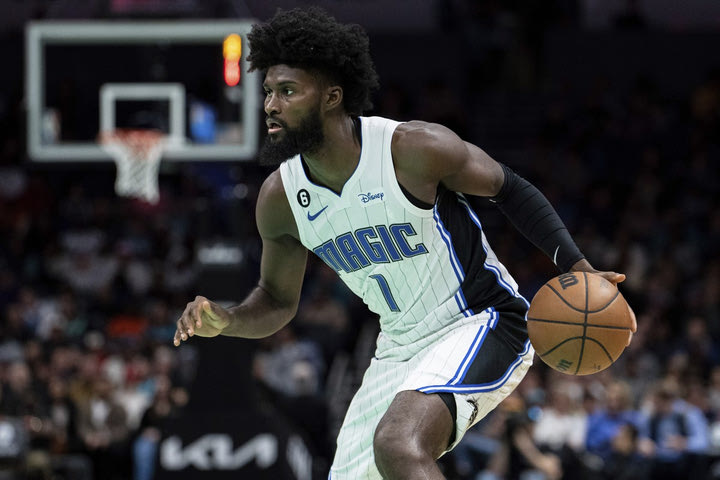 NBA: Απίστευτα άτυχος ο Τζόναθαν Άιζακ, χειρουργείο και τέλος η σεζόν