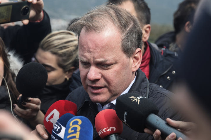 Παραιτήθηκε ο Κώστας Καραμανλής