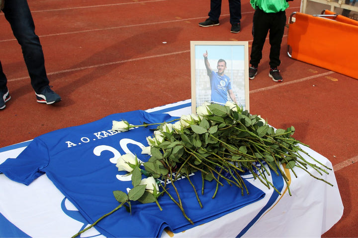 Τράγωδία στα Τέμπη: Φόρος τιμής στον αδικοχαμένο Ιορδάνη Αδαμάκη στο Καβάλα – Νέστος Χρυσούπολης