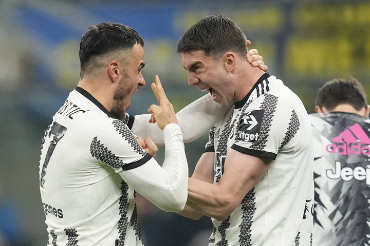 Ίντερ – Γιουβέντους 0-1: Σπουδαίο διπλό στο “Μεάτσα” με Κόστιτς και γρανιτένια άμυνα