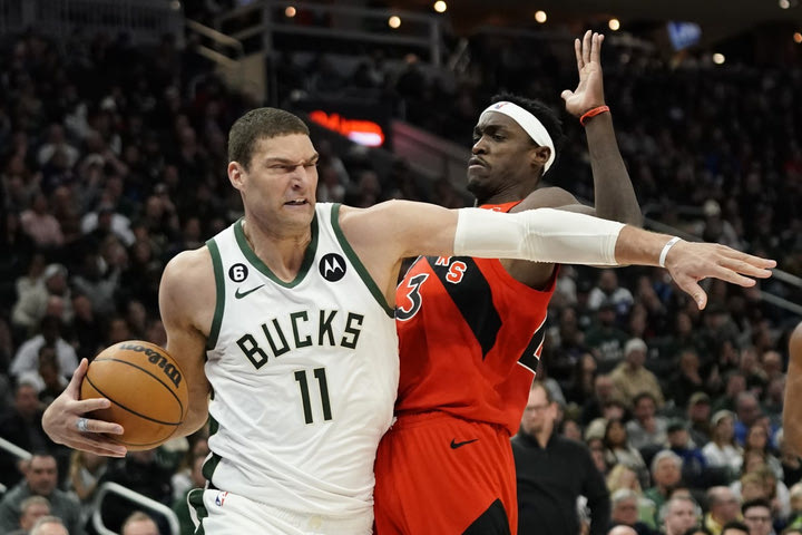 NBA: Με Γιάννη Αντετοκούνμπο και διπλό Λόπεζ το Top-10