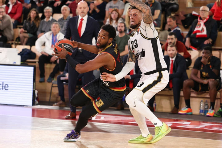 Μονακό – Βίρτους 81-68: Οκομπό για φίλημα, υπέγραψε τη νίκη των Μονεγάσκων
