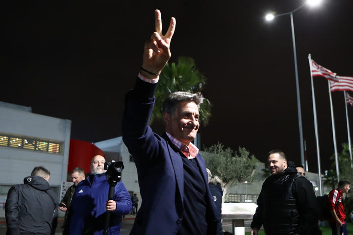 Ολυμπιακός: Ο Μίτσελ γνώρισε την αποθέωση στον Ρέντη