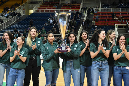 Η ΚΑΕ Παναθηναϊκός βράβευσε τις Κυπελλούχες Ελλάδας στο ΟΑΚΑ