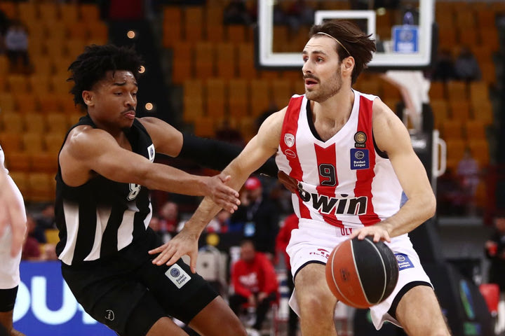 Basket League: Η βαθμολογία μετά τη 100άρα του Ολυμπιακού, τη μεγάλη νίκη του Περιστερίου bwin και το διπλό σωτηρίας του Λαυρίου