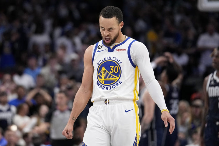 NBA: Ο Στεφ Κάρι ξεπέρασε τους Πίπεν, Νοβίτσκι και ανέβηκε στην 16η θέση των σκόρερ στα playoffs