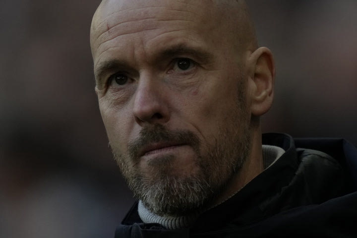 Γουλβς: Έρικ Τεν Χαχ και Γκάρι Ο’Νιλ οι βασικοί υποψήφιοι για τον πάγκο των λύκων