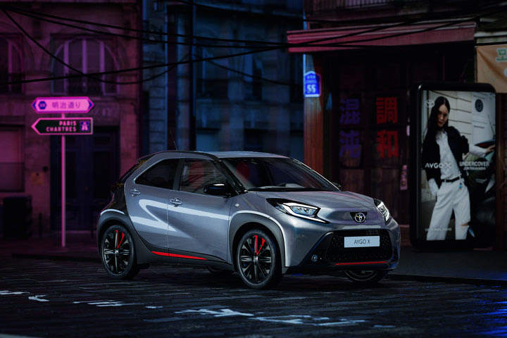 Τι σχέση έχει το νέο Toyota Aygo X Undercover με το “Χάος” και την “Ισορροπία”