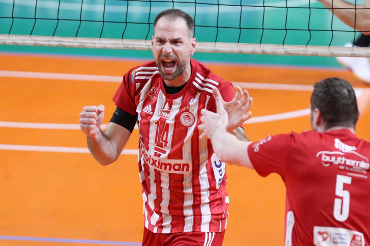 Μίλων – Ολυμπιακός 1-3: Με το ένα πόδι στους τελικούς της Volley League οι ερυθρόλευκοι