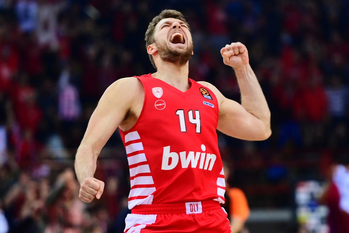 Τα σενάρια για τη EuroLeague: Σίγουρος ο Ολυμπιακός, έκλεισε η τετράδα, στο κάδρο Μακάμπι – Παρτίζαν, δύσκολα η Εφές
