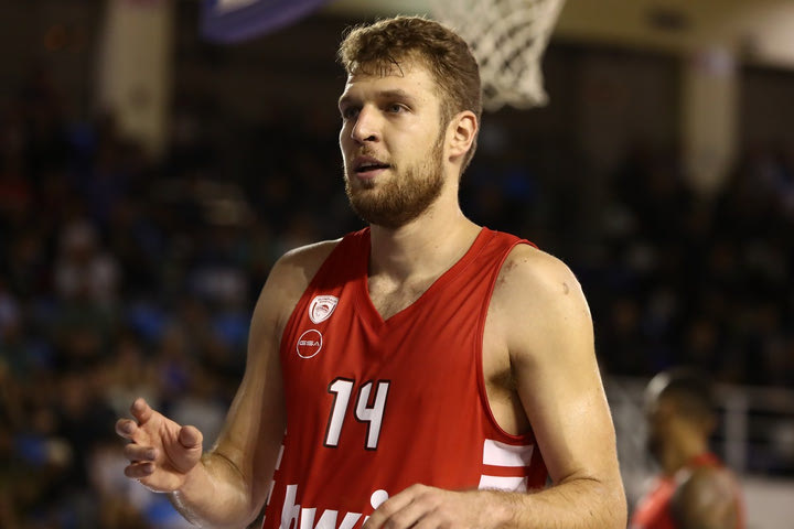 Ολυμπιακός: Ο Σάσα Βεζένκοβ έκανε νέο career high μετά από οκτώ χρόνια
