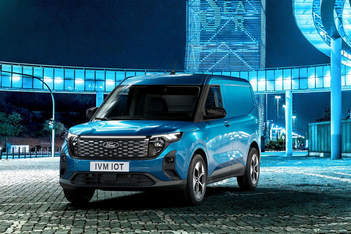 Νέο ηλεκτρικό Ford E-Transit Courier και Transit Courier με κινητήρες βενζίνης & diesel