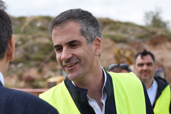 Μπακογιάννης: “Το όνειρο γίνεται επιτέλους πραγματικότητα, αρχίζει το ματς”