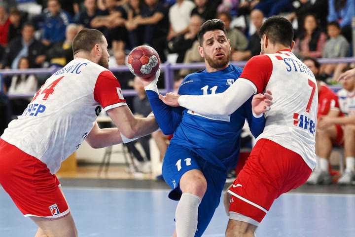 Ελλάδα – Κροατία 26-31: Ήττα για την Εθνική από τους ανώτερους Κροάτες