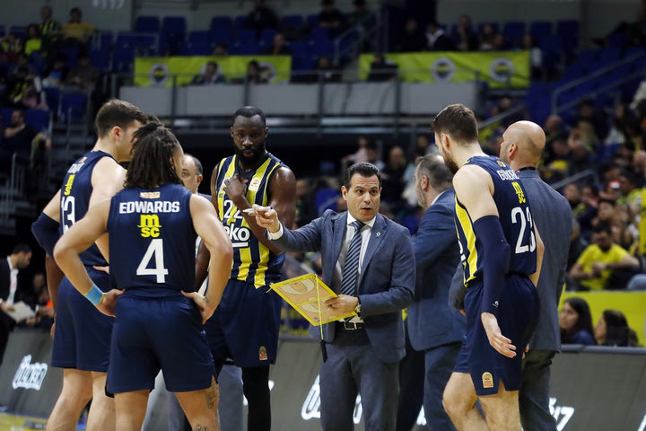 Η Φενέρμπαχτσε έστειλε μήνυμα για το Game 1 με τον Ολυμπιακό: “Δεν υπάρχει επιστροφή σε αυτόν τον δρόμο”