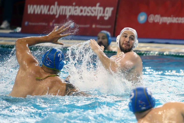 Ολυμπιακός – Γιαντράν 10-7: Νίκη για τους ερυθρόλευκους και παραμένουν ζωντανοί στη μάχη της δεύτερης θέσης