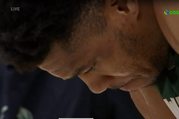 NBA, Μπακς – Χιτ: Η τελευταία επίθεση του Μιλγουόκι και η απογοήτευση του Γιάννη Αντετοκούνμπο μετά την ήττα
