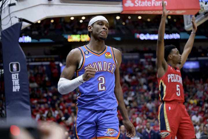 NBA: Οι Θάντερ νίκησαν τους Πέλικανς με 123-118 στην Νέα Ορλεάνη και θα μονομαχήσουν με τους Γουλβς για μία θέση στα playoffs