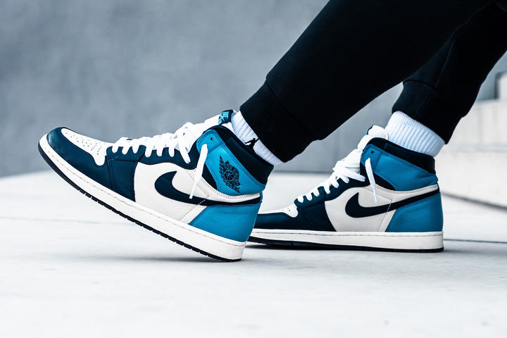 Εκατοντάδες sneakers με τιμή μέχρι 80 ευρώ