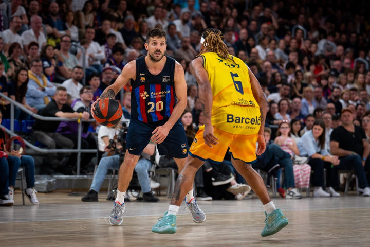 Liga Endesa: Ο 27άρης Λαπροβίτολα οδήγησε την Μπαρτσελόνα απέναντι στην Γκραν Κανάρια
