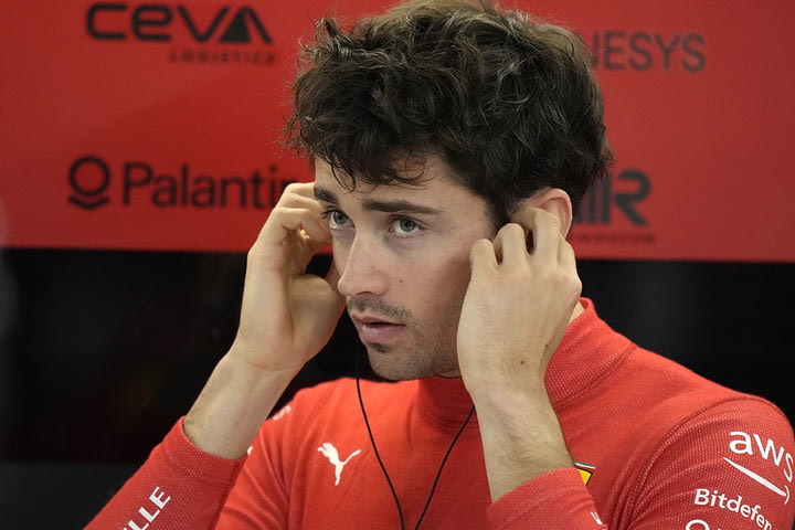 Formula 1: Ο Λεκλέρ δεν θέλει να ανανεώσει το συμβόλαιό του με τη Ferrari