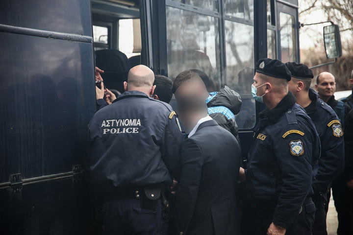 Ο 10ος κατηγορούμενος για τη δολοφονία του Άλκη Καμπανού: “Δεν είχα πρόθεση να χτυπήσω με το δρεπάνι, μου βγήκε ασυναίσθητα”