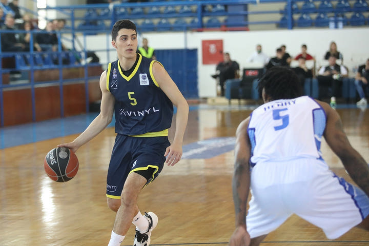 LIVE: Ιωνικός – Λαύριο