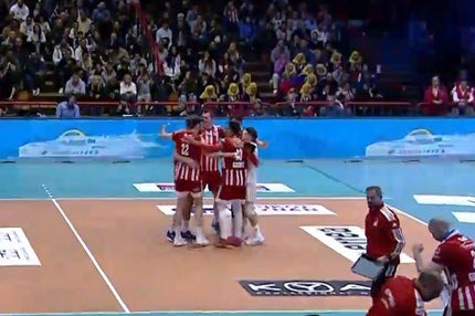 Ολυμπιακός – ΠΑΟΚ: Οι ερυθρόλευκοι πήραν το πρώτο σετ του τελικού