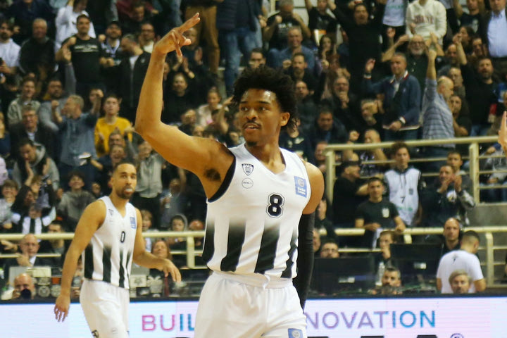 ΠΑΟΚ – ΑΕΚ 78-72: Άλμα τετράδας στη βραδιά του Μπάνε