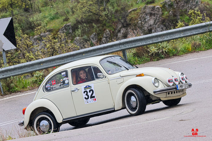 Classic Legends Rally: 76 ιστορικά αυτοκίνητα σε ιστορικές διαδρομές της Στερεάς Ελλάδας