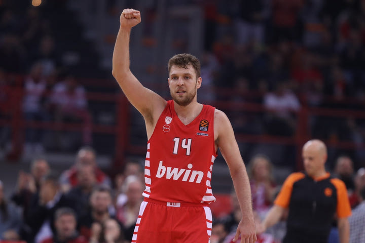 Ολυμπιακός: Οι καλύτερες στιγμές του MVP της EuroLeague, Σάσα Βεζένκοβ