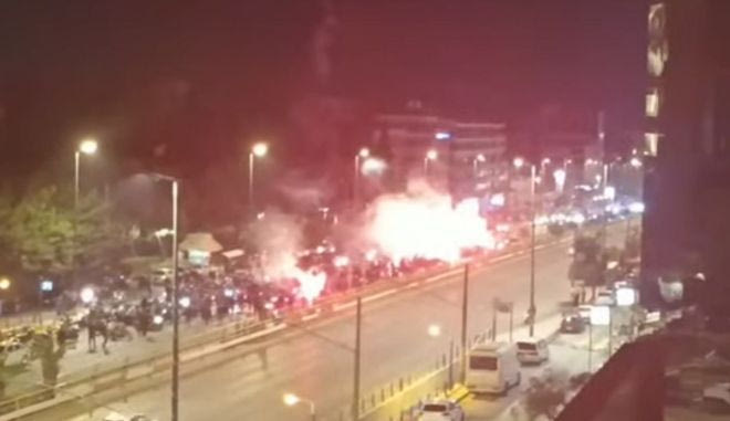 Η αποθέωση της αποστολής της ΑΕΚ στη Συγγρού