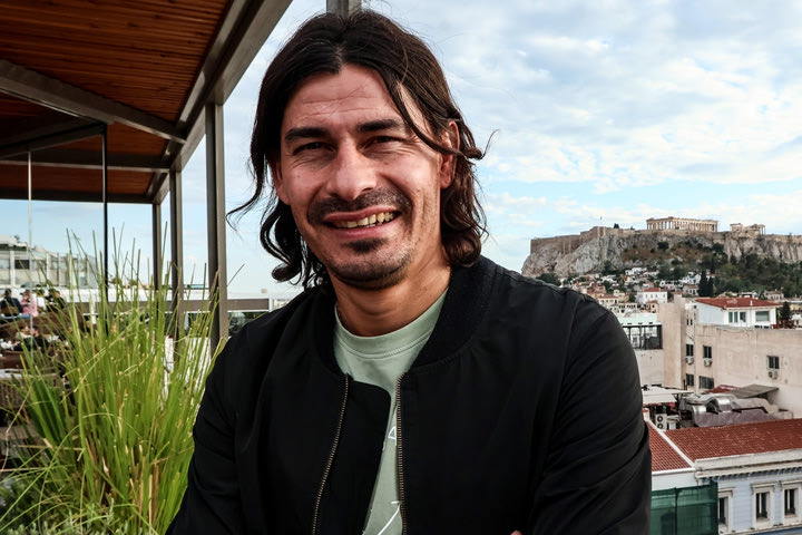 Ο Ισμαέλ Μπλάνκο στο SPORT24: “Θα θυσίαζα πολλά για να παίξω έστω ένα λεπτό στην OPAP Arena, έκοψα κομμάτι από το χορτάρι”