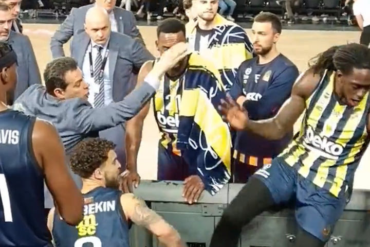 Ο Ιτούδης έδιωξε τον Μότλι από το Νταρουσάφακα – Φενέρμπαχτσε