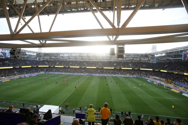 ΑΕΚ: Κλιμάκιο της UEFA στην OPAP Arena για τον τελικό του Conference League, μέχρι την Παρασκευή το τρόπαιο στην Αθήνα