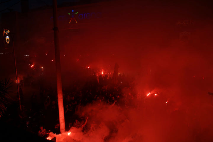 ΑΕΚ: Το απόλυτο πάρτι έξω από την OPAP Arena μετά την κατάκτηση του Κυπέλλου Ελλάδας Novibet