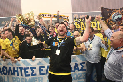 ΑΕΚ – Ολυμπιακός 27-22: Πρωταθλήτρια στην Handball Premier η ‘Ενωση