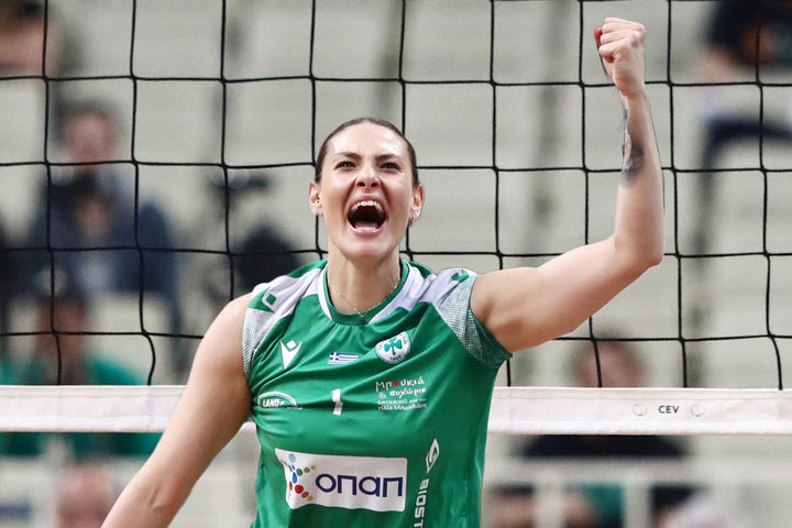 Η Ειρήνη Χατζηευστρατιάδου στο SPORT24: “Η δίψα που είχαμε μας έδωσε το πρωτάθλημα, σκυλιάσαμε μετά το Κύπελλο”