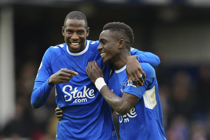 Premier League: Σώθηκε η Έβερτον, υποβιβάστηκαν Λέστερ και Λιντς