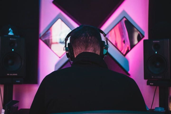 Η απόλυτη gaming εμπειρία στο χέρι σου
