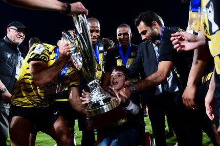 Συγκλονιστικός ο μικρός Γιαννάκης: “Εγώ με τον πατέρα μου φύγαμε νικητές από το γήπεδο, σηκώσαμε το Κύπελλο”