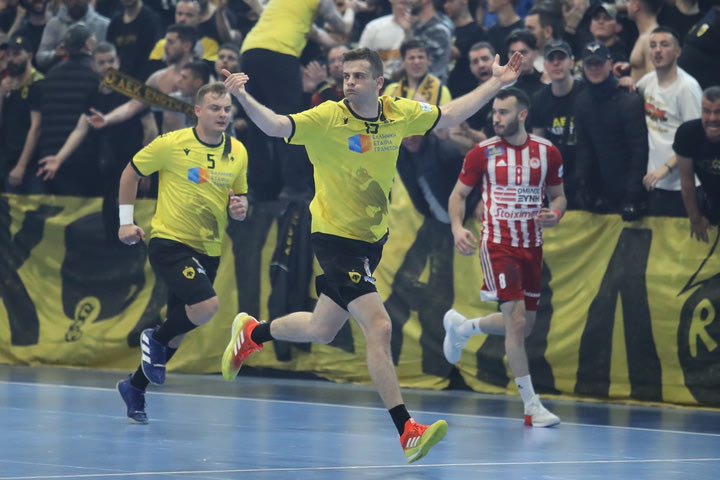 ΑΕΚ – Ολυμπιακός 23-19: Έκανε το 2-1 η Ένωση και είναι μια νίκη μακριά από τον τίτλο