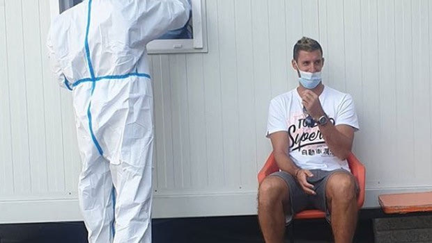 Ο κορονοϊός γονάτισε την Τσιμπόνα, 11 παίκτες και τρεις προπονητές θετικοί